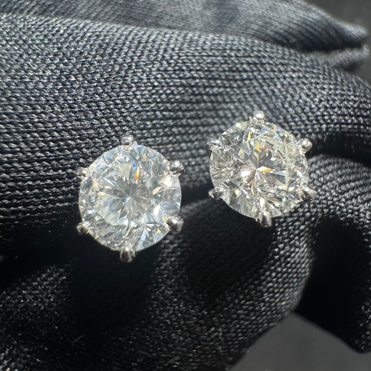 鑑別書付】Pt900 0.877ct 一粒 ダイヤモンド ピアス シンプル 6本爪