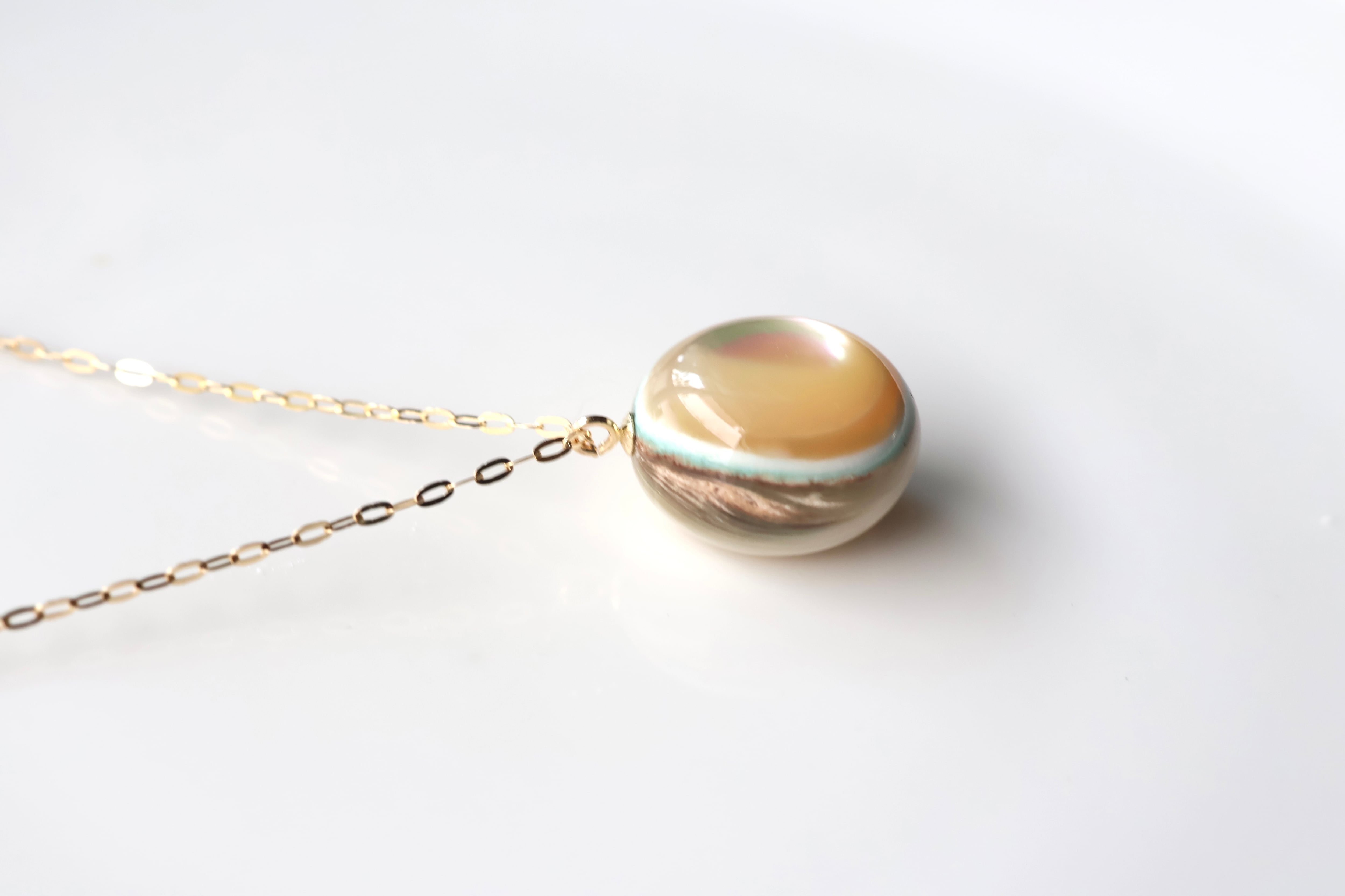 夜光貝ペンダント K10 うみたまご | 石垣島の夜光貝アクセサリーと