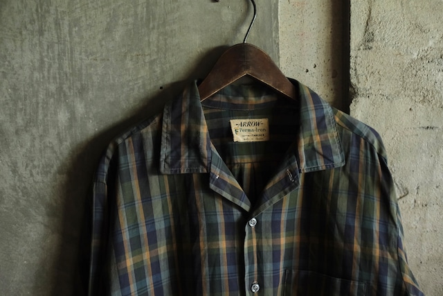 Utah/60-70's "ARROW"cotton check open collar shirt