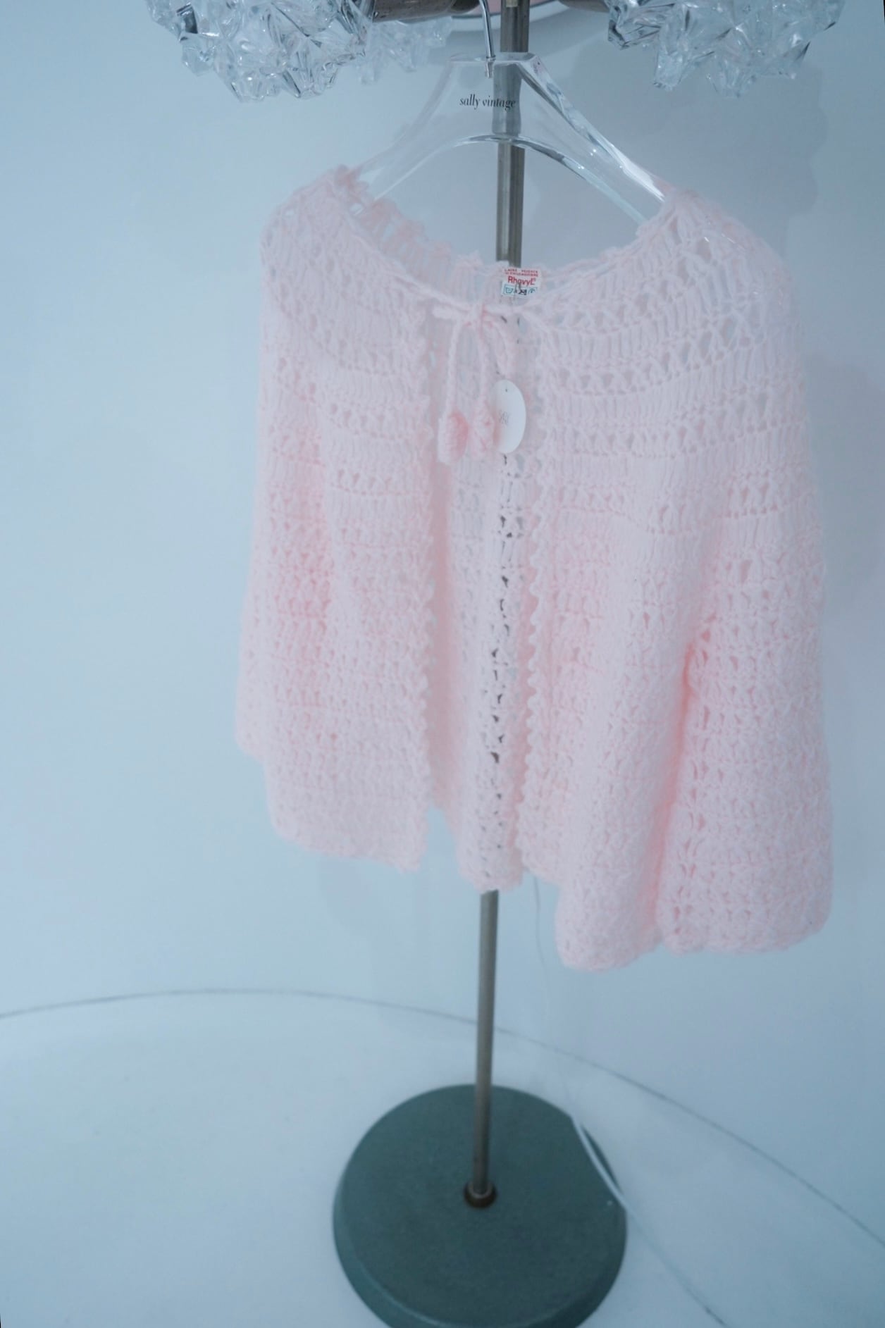 pink ponpon ribbon knit
