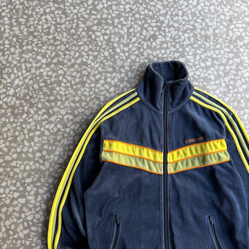adidas / 00’s velour track jacket size L