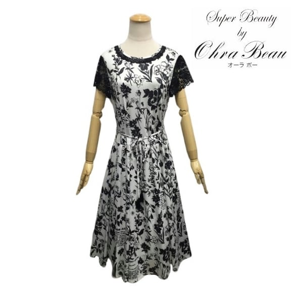 スーパービューティー ワンピース モノトーン 花柄 袖レース 2516047 ホワイト 2025年春夏 オーラボー Super Beauty 大人かわいい服 大人スタイル キレイメ レディース アパレル 女性 M L LL 30代 40代 50代 60代