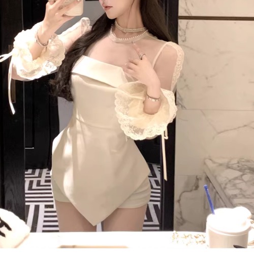 フリル袖シアーコンビトップス ・14119