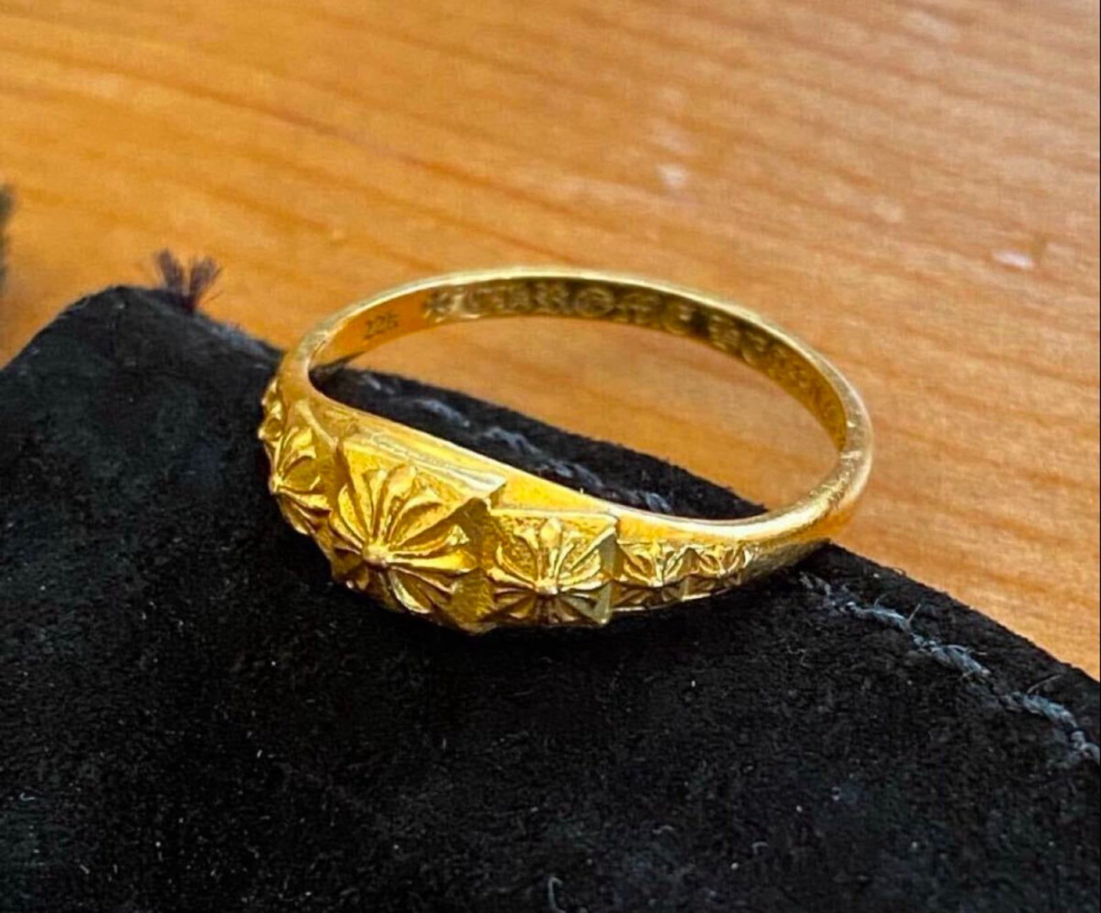 CHROME HEARTS クロムハーツ ゴールド リング ピラミッド バブルガム