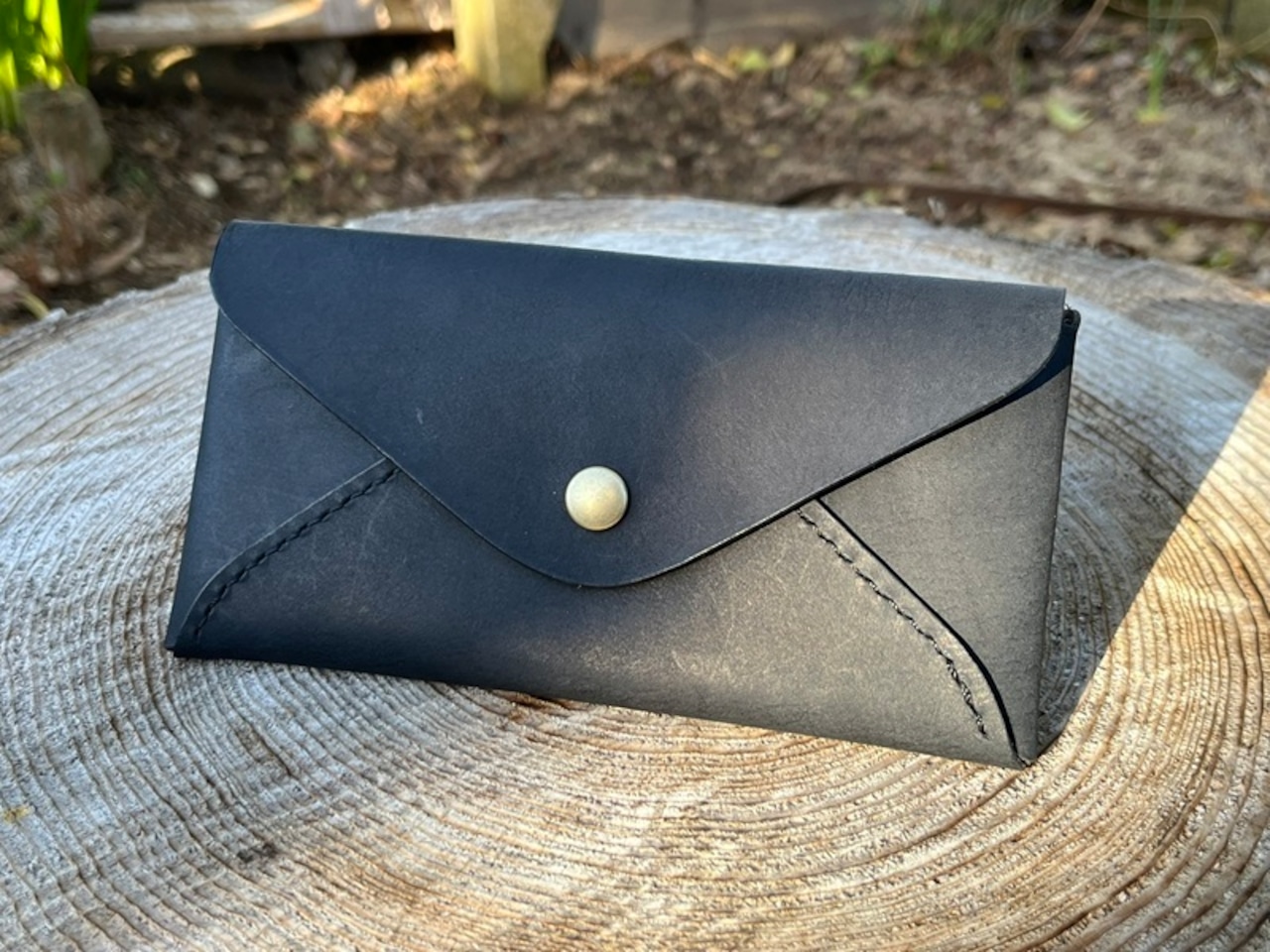 封筒型の札入れ (Envelope wallet)