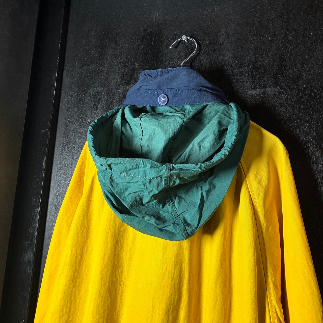 90s TOMMY HILFIGER セーリングジャケット 袖刺繍 イエロー L