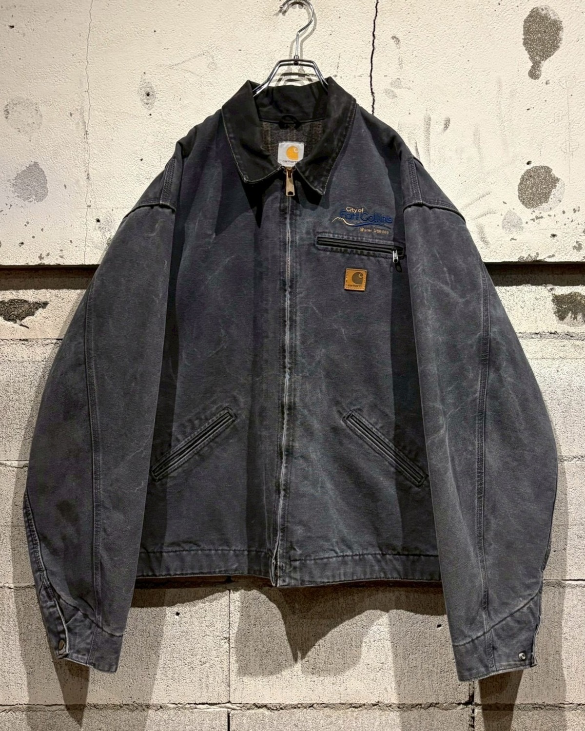 Caka otto】“Carhartt” 