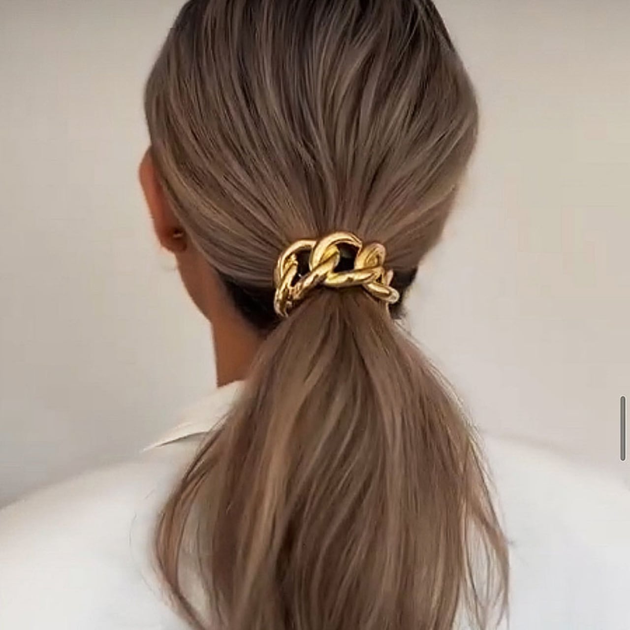 Chain motif hair accessory L00570