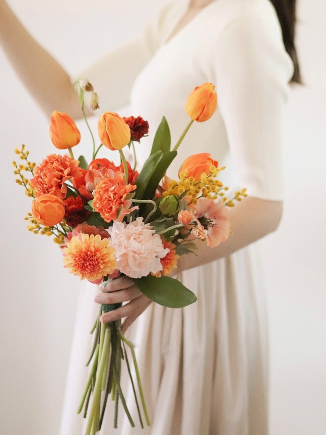 〈 完成品販売ブーケ 〉tulip orange artificial flower bouquet