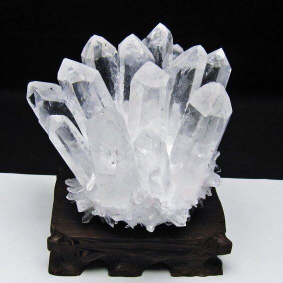 水晶 クラスター 水晶 原石 台座付属 一点物 182-8621