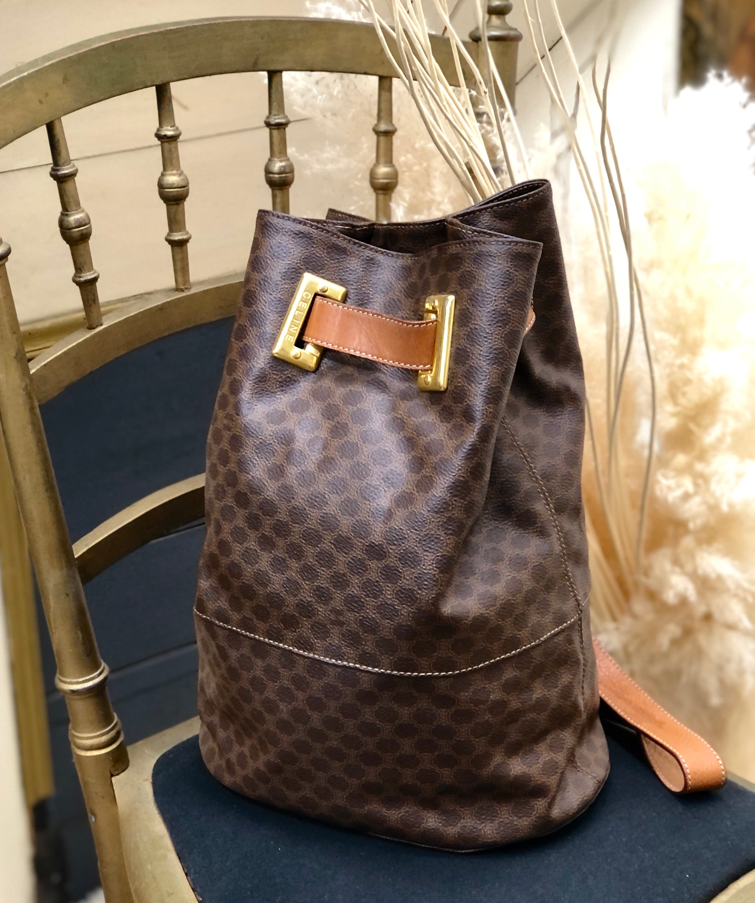 CELINE セリーヌ　マカダム　PVC×レザー　巾着　ボディバッグ　ショルダーバッグ　ブラウン　vintage　ヴィンテージ　オールドセリーヌ　 b5kt2p | VintageShop solo powered by BASE