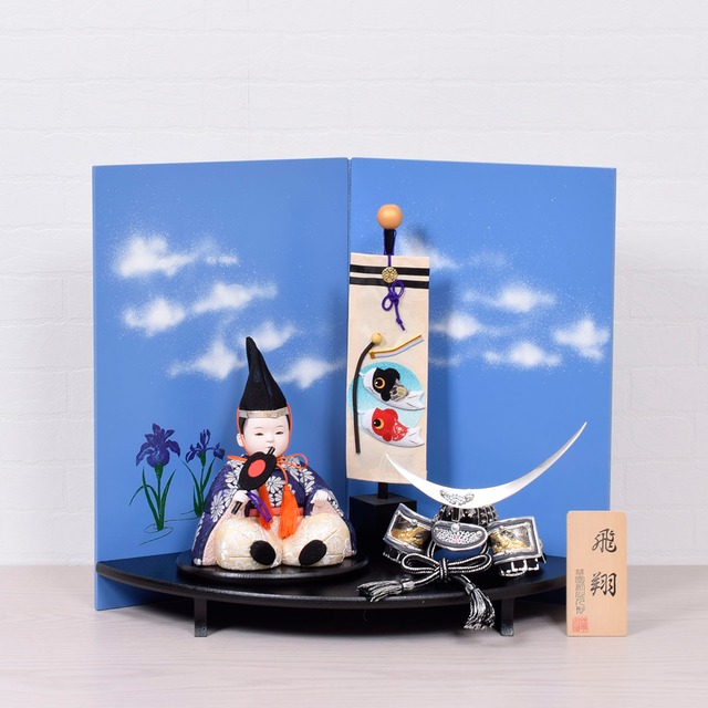 飛翔　木目込人形