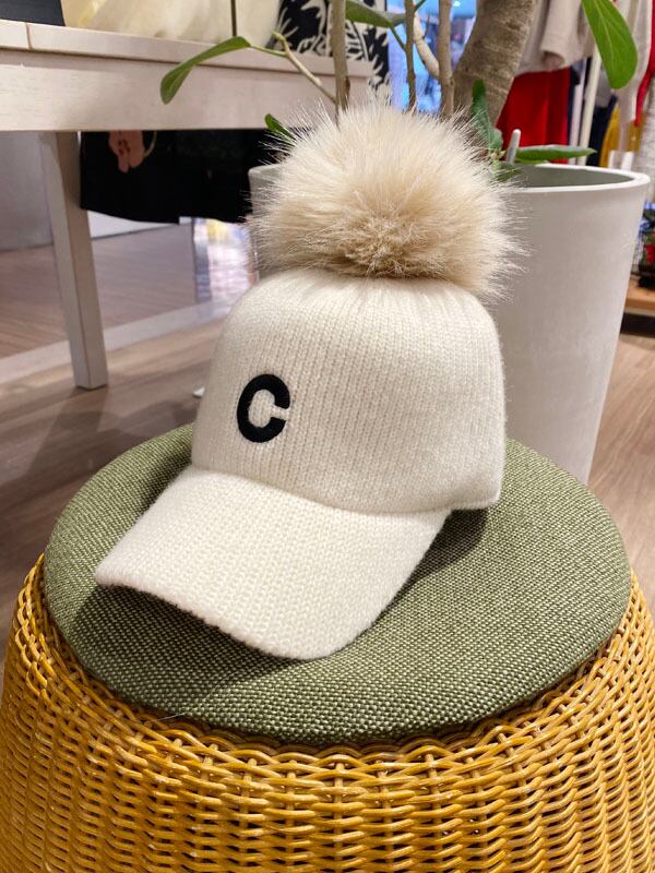 ポンポン付Cロゴキャップ［Color:アイボリー］ | TK-LAND -韓国