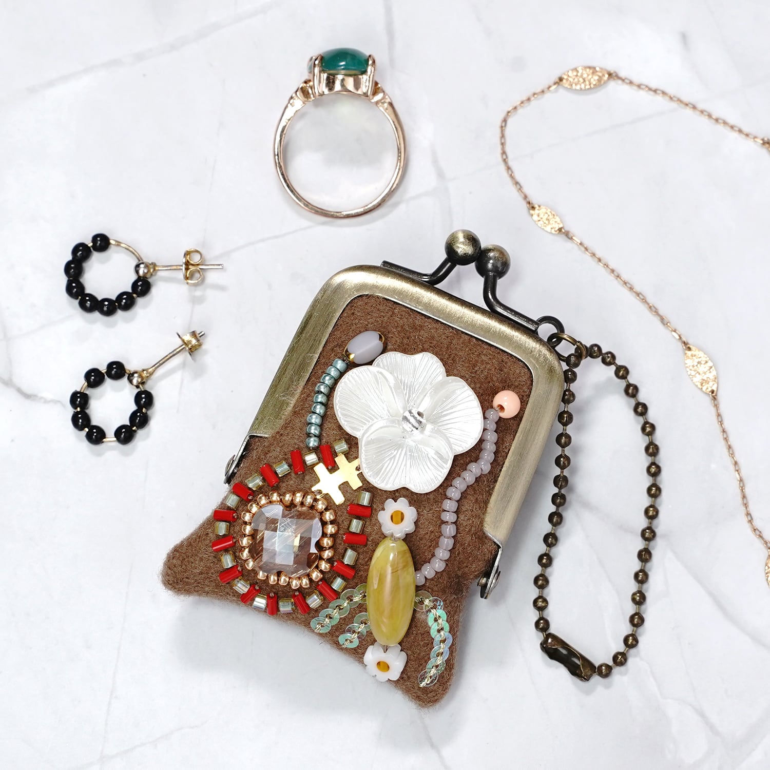 1970年大阪万博ミラー付きゴールドメダル型チャームネックレス | Pay ID