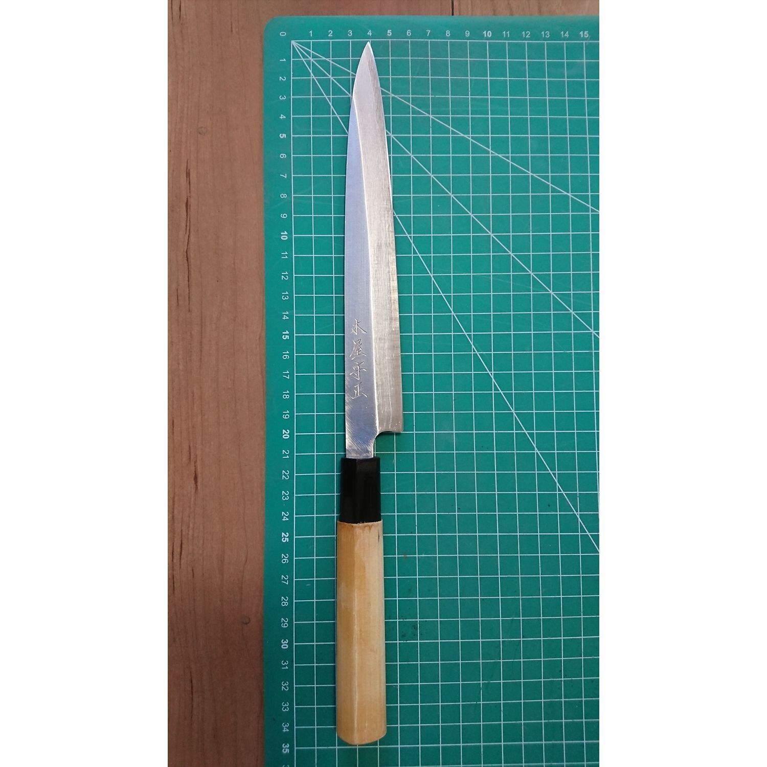 中古o1665 切れる刺身包丁 木屋守正 刃195mm＋2特典 | Pay ID