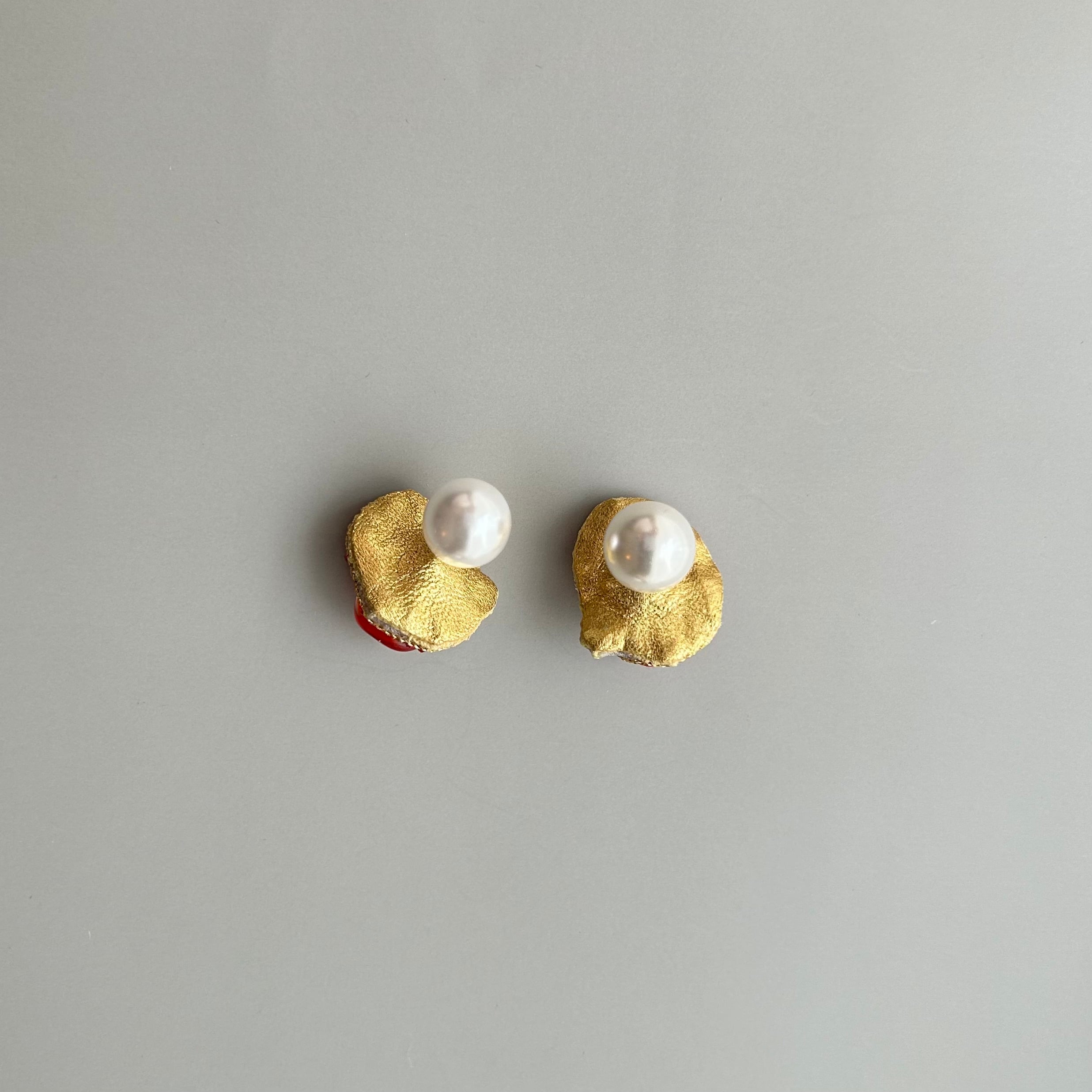 ミニザクロのピアス | Rika Ogasawara| 福岡 フランス オート ミニザクロのピアス | Rika Ogasawara| 福岡 フランス オート