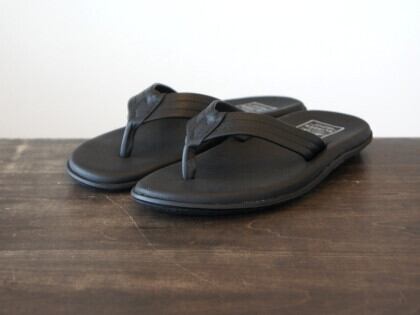 ISLAND SLIPPER アイランドスリッパ PB202 オールブラック 黒 トング