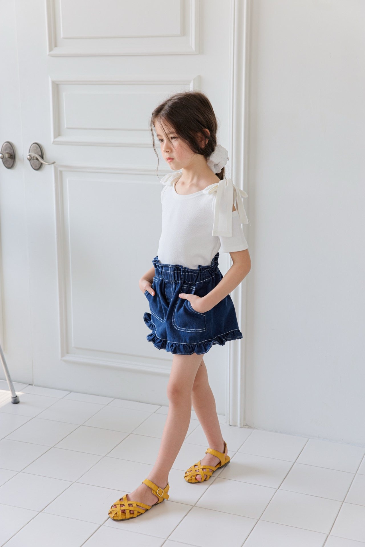 [DOREDORE] Ribbon off-shoulder top (13/15) / [도레도레] 리본오프숄더티 (13/15)