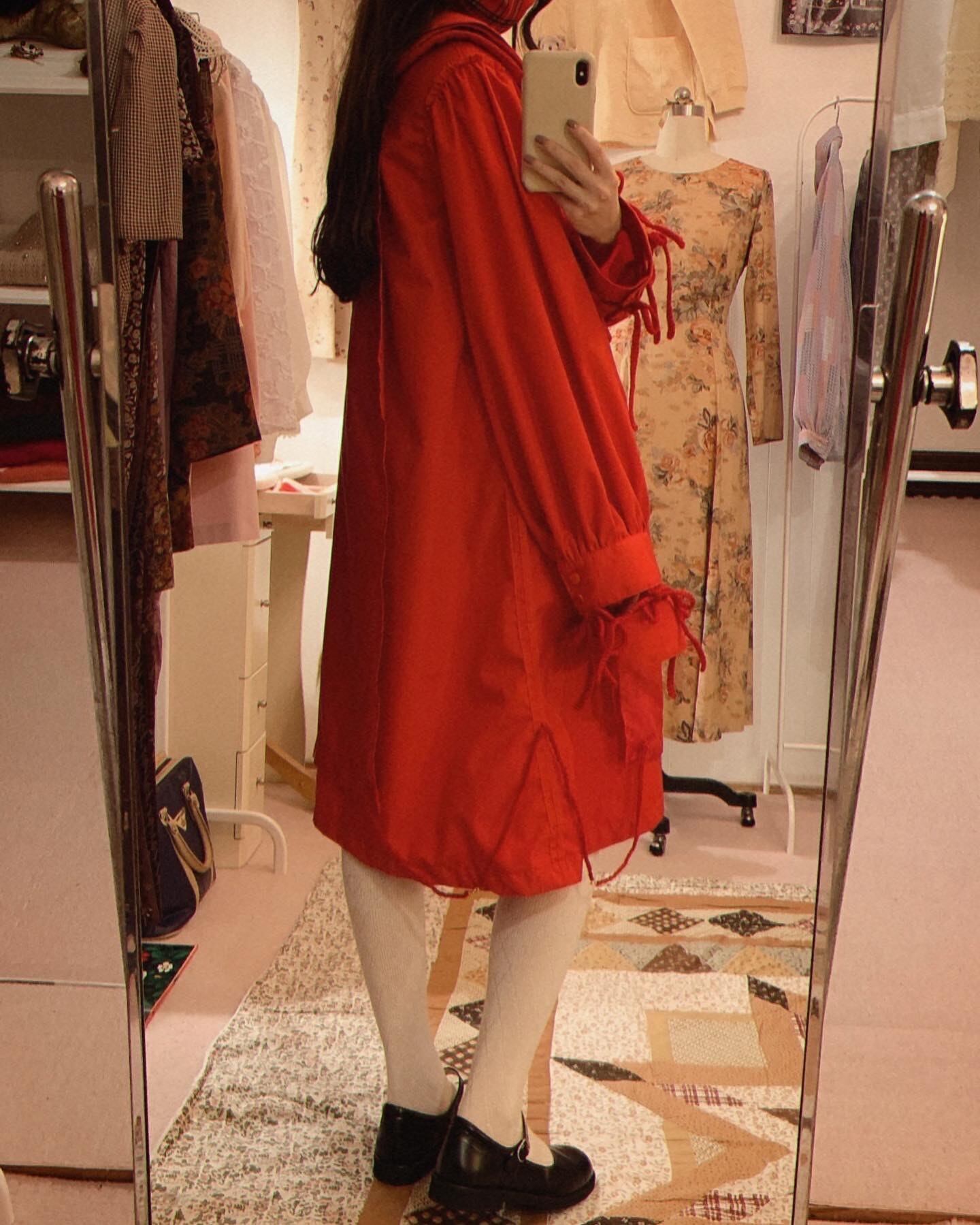 almondpoodle original one-piece 01