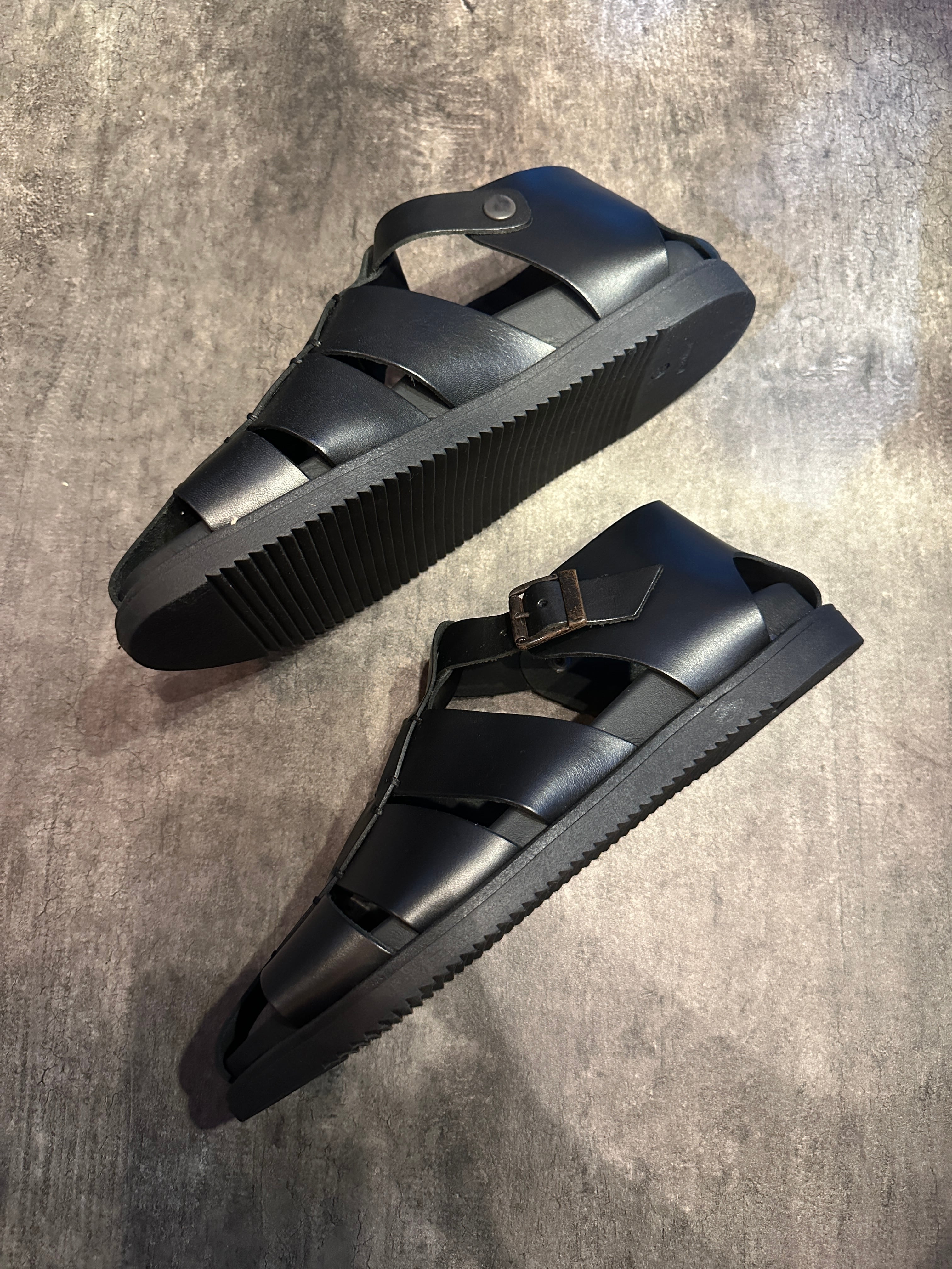 GOTHAM.NYC - made in italy - / LETHER SANDAL / GN955 / グルカ