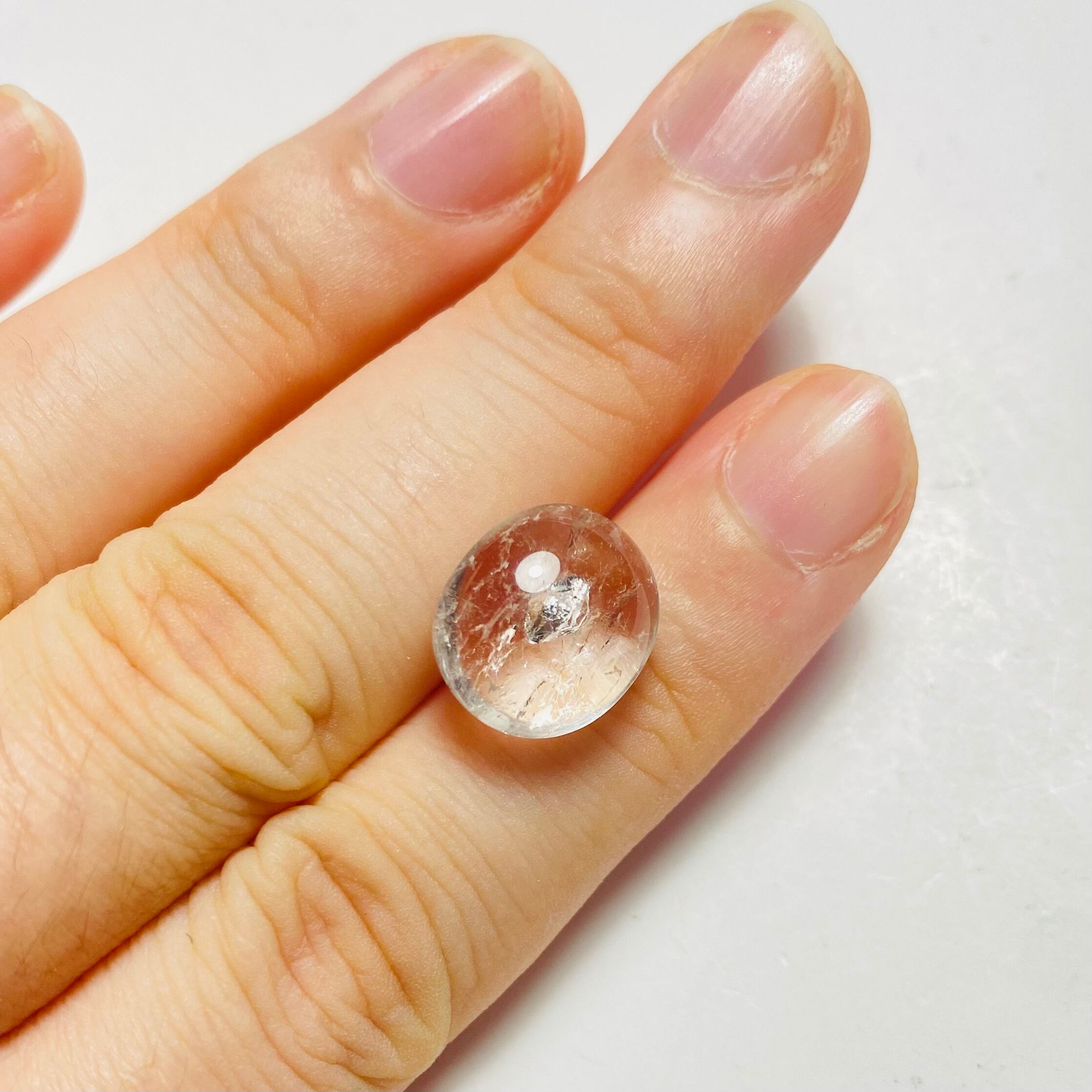 飛行石を閉じ込めたようなクオーツ パイライトインクオーツ