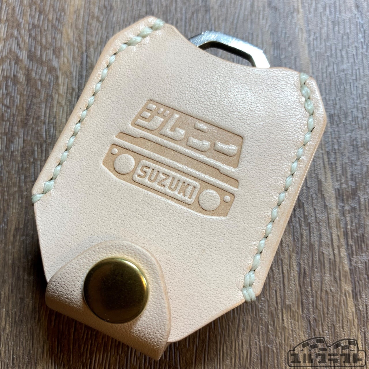 JB64JB74JC74ジムニースマートキーケース（スズキグリルナチュラル）