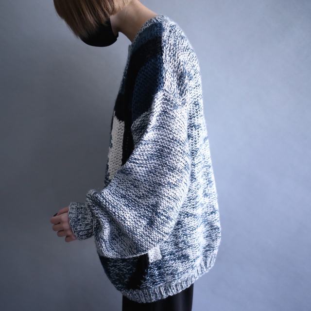 cold color good pattern low gauge knit sweater