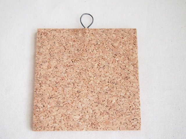 スペインタイルの温度計（鳥）黄緑色