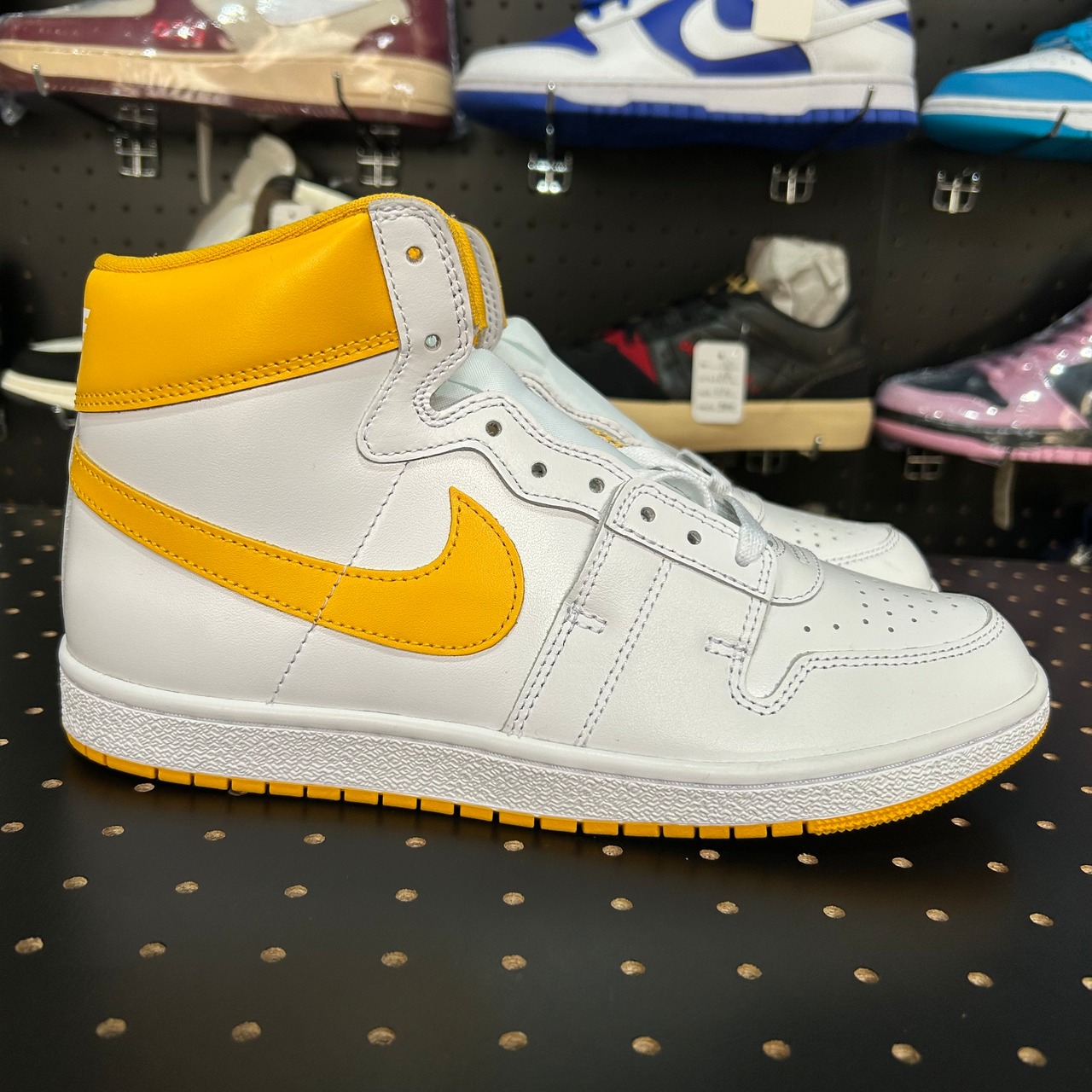 Nike Air Ship SP "University Gold" US9/27cm