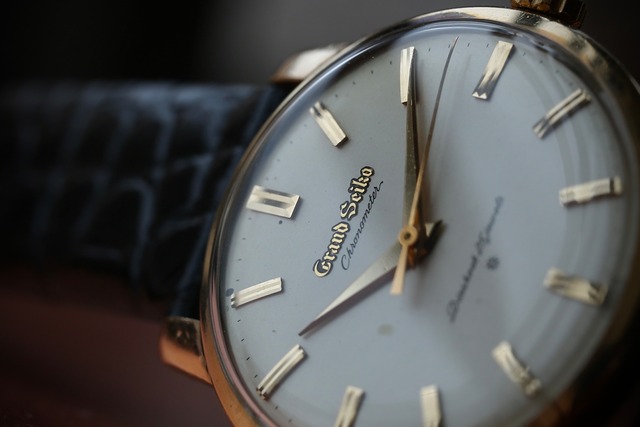 【SEIKO】1962年10月製 『グランドセイコー ファーストモデル』浮き エッチング・ダイヤル 金張り 手巻き OH済み / Grand Seiko / Hand winding