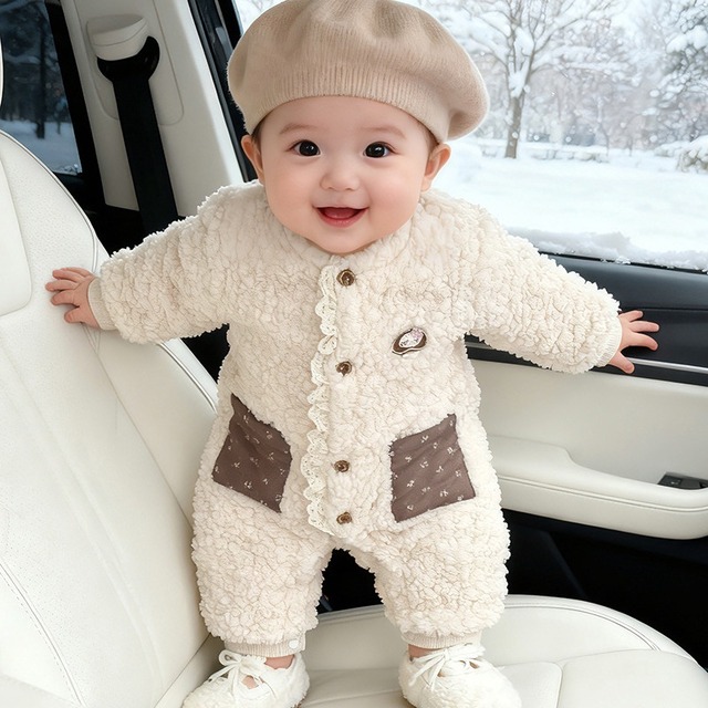 【BABY】冬新作　もこも防寒ロンパース