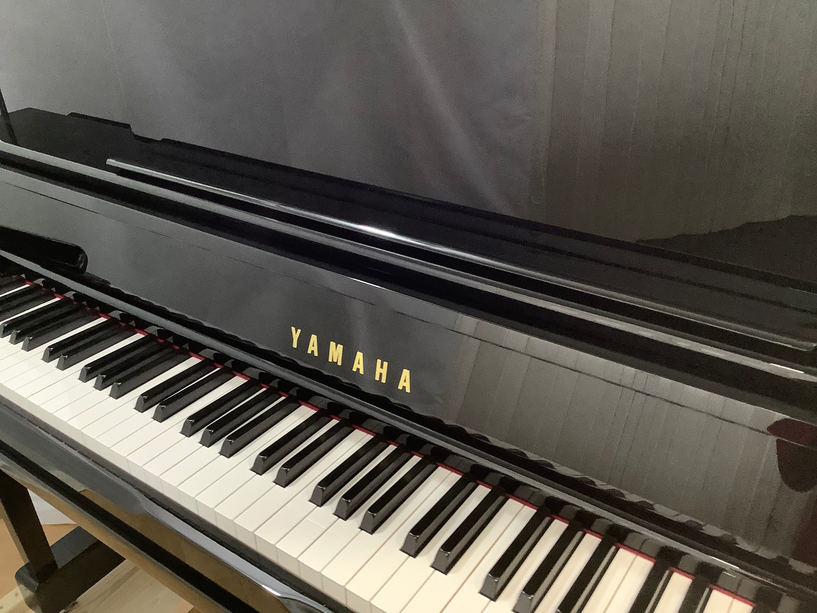 ☆42557【アップライトピアノ】YAMAHA UX10A | リユース専門店エプコ