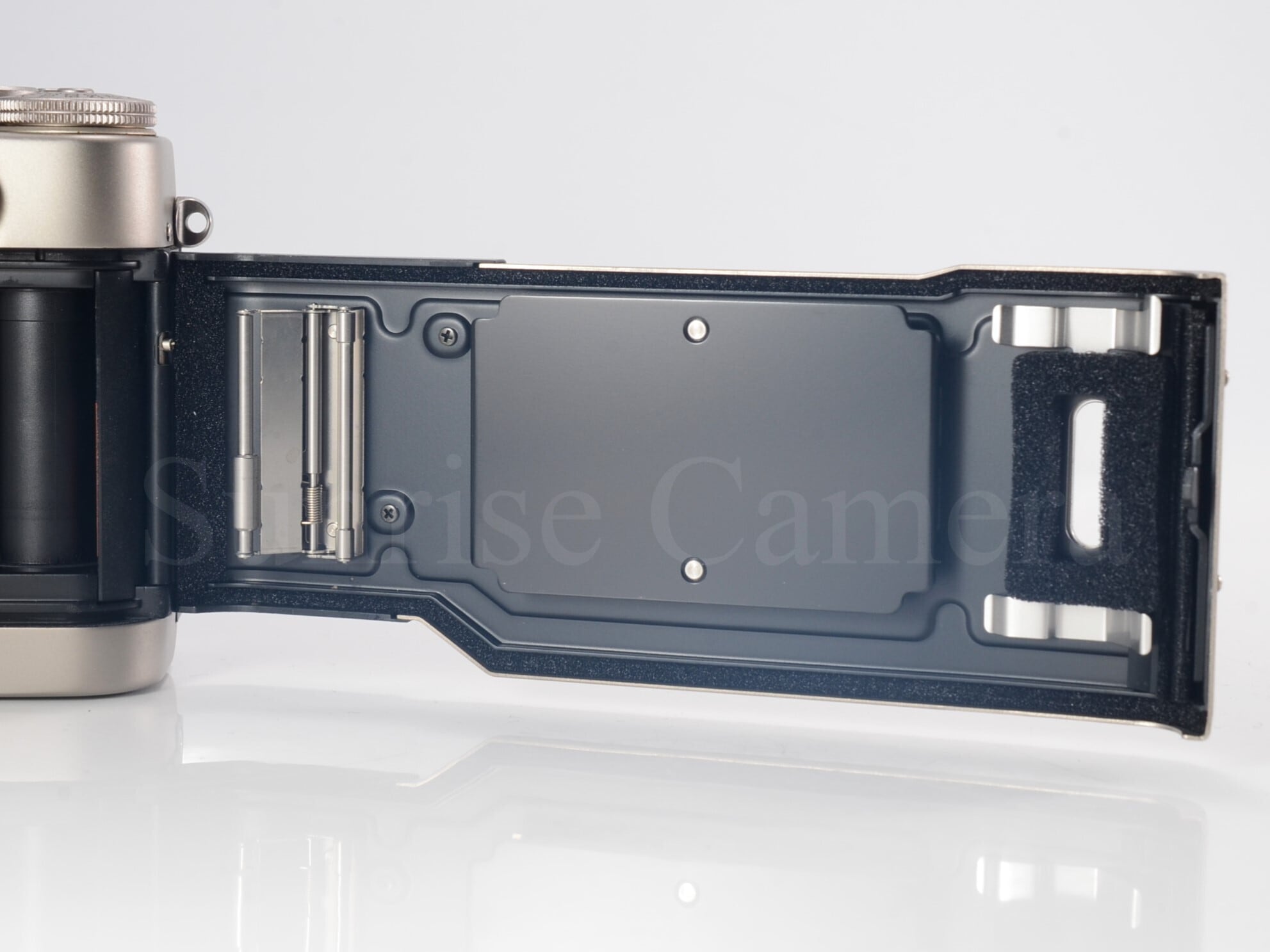 CONTAX G2 / Carl Zeiss T* Planar 35mm F2 整備済 革ケース付