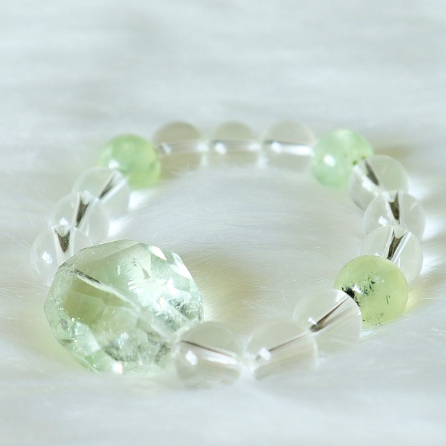 グリーンアメジストのブレスレット