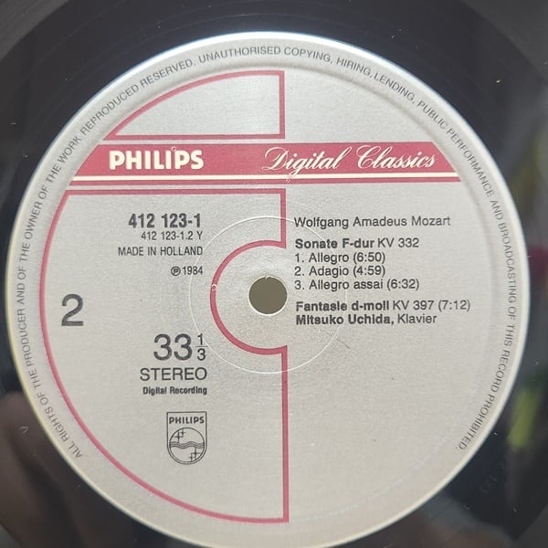 Wolfgang Amadeus Mozart, Mitsuko Uchida / 2 Sonatas [28PC-112 412 123-1] - 画像4