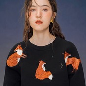 フォックス刺繍ニットセーター C0104