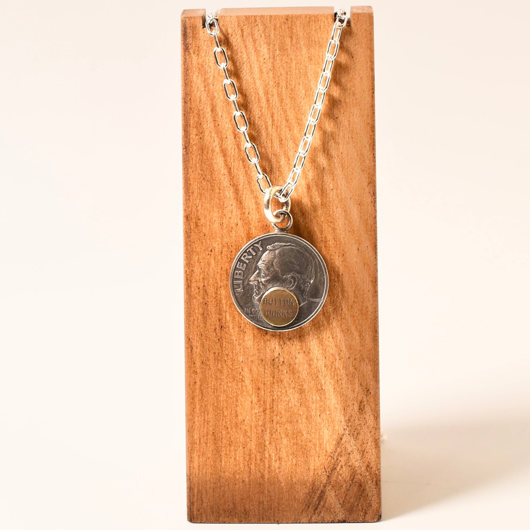 Button Works デッドストックボタンネックレス BUTTON WORKS ボタン