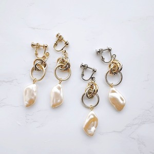 アレンジリング×変形パールイヤリング・ピアス