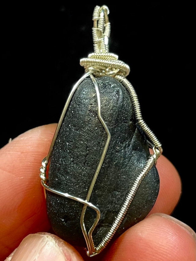 8) 強力な浄化＆護身パワー！「海底炭」ワイヤーPT