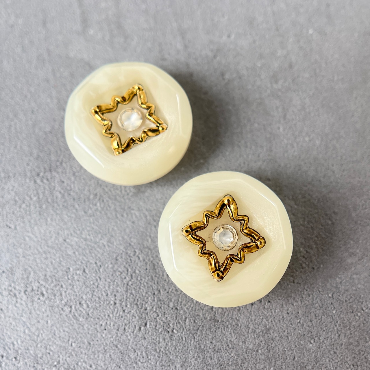 アイボリー×ゴールドストーン 19.5mm・画像4