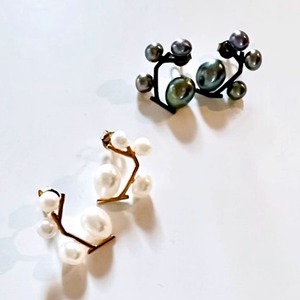 KOEDACHAN  Pierces