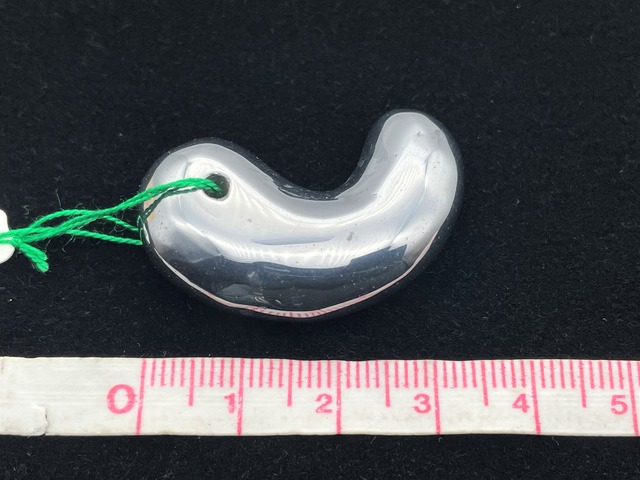 テラヘルツ（勾玉）