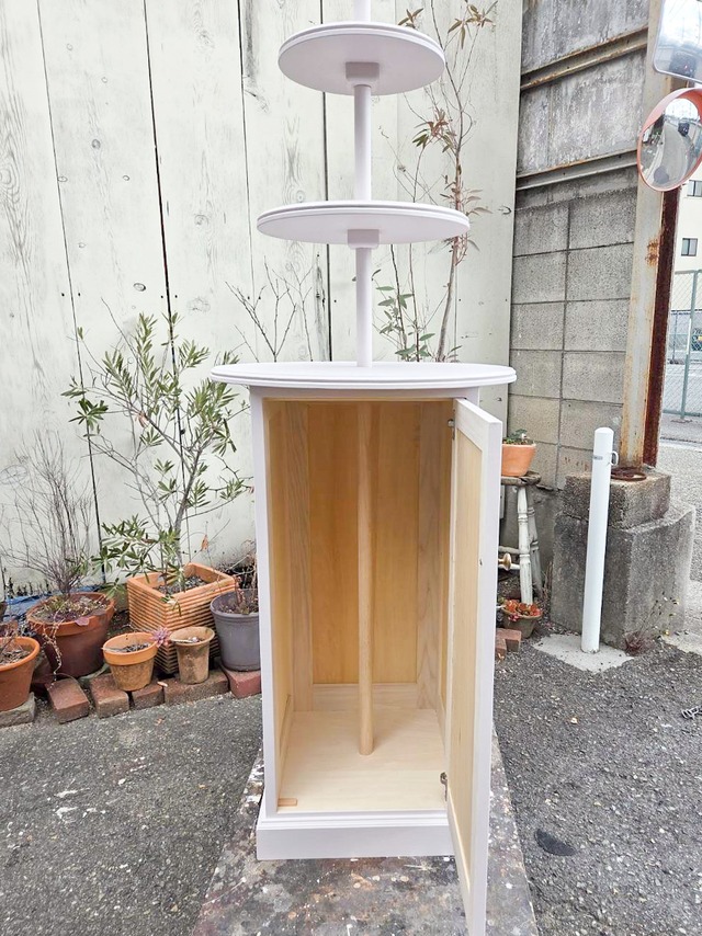 円形ディスプレイシェルフ 3段ラウンドシェルフ <店舗什器・ラベンダーグレー> 直径600〜サイズオーダー可