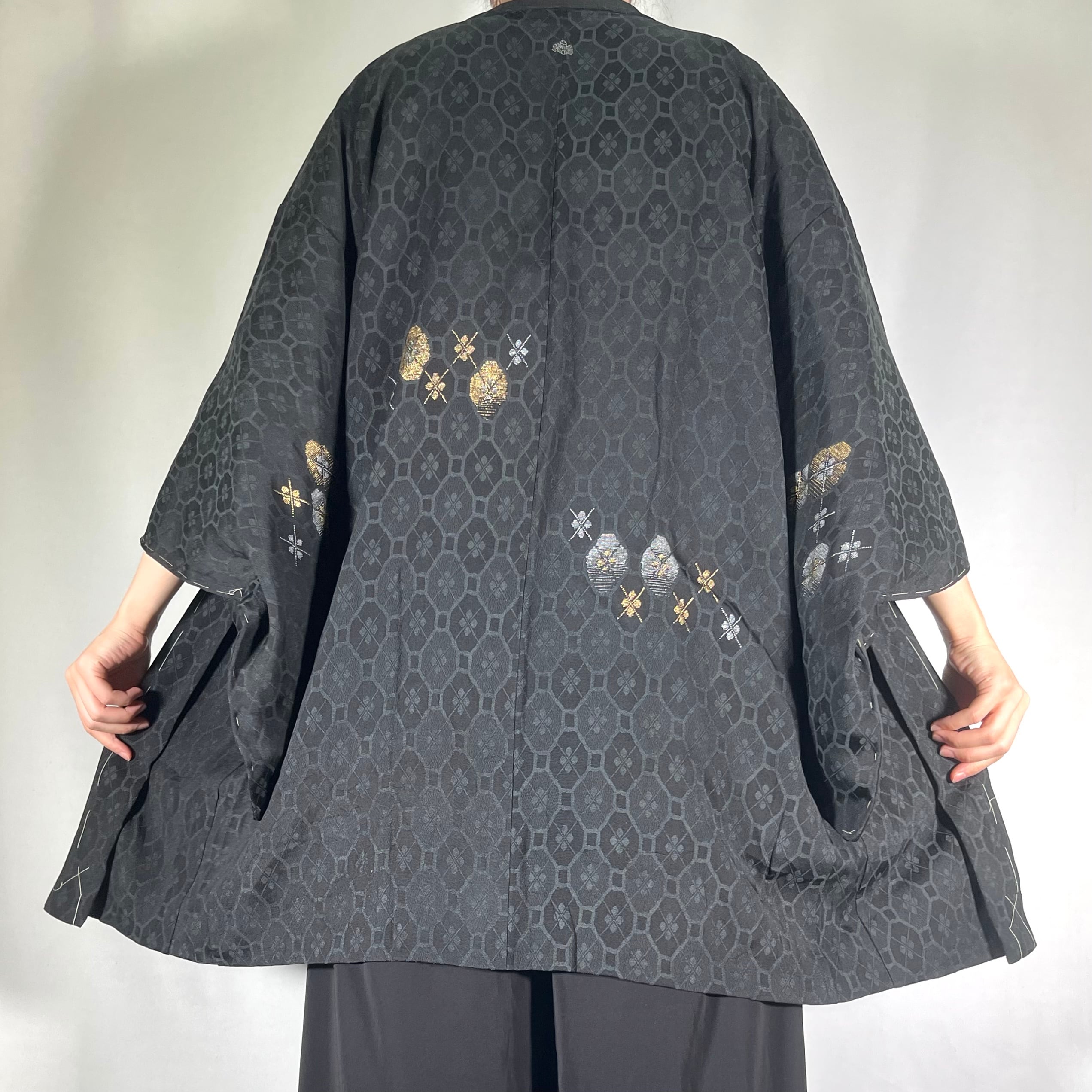 【珍品】着物 半纏 羽織 vintage ゴールド レトロ 古着 希少 モード 【珍品】着物 半纏 羽織 vintage ゴールド レトロ 古着 希少 モード