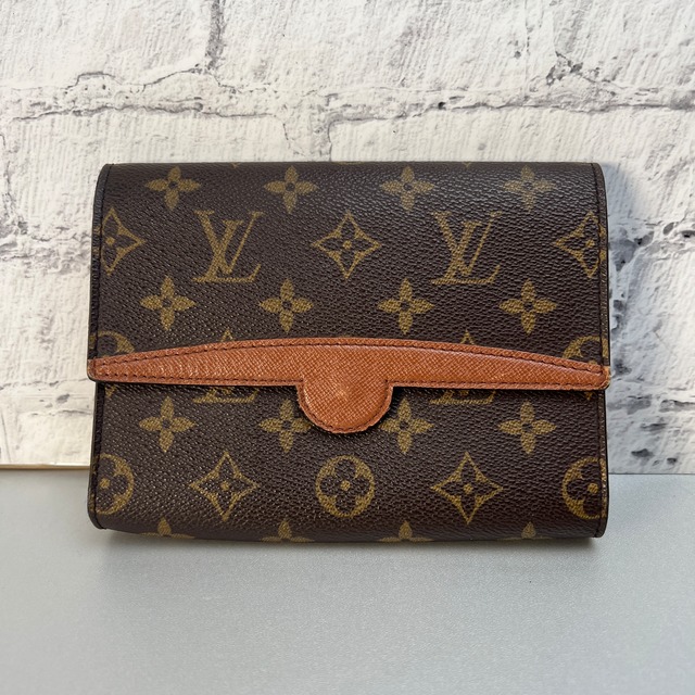 LOUIS VUITTON ルイヴィトン M51975 モノグラム   レザー ポーチ ブラウン A-9736