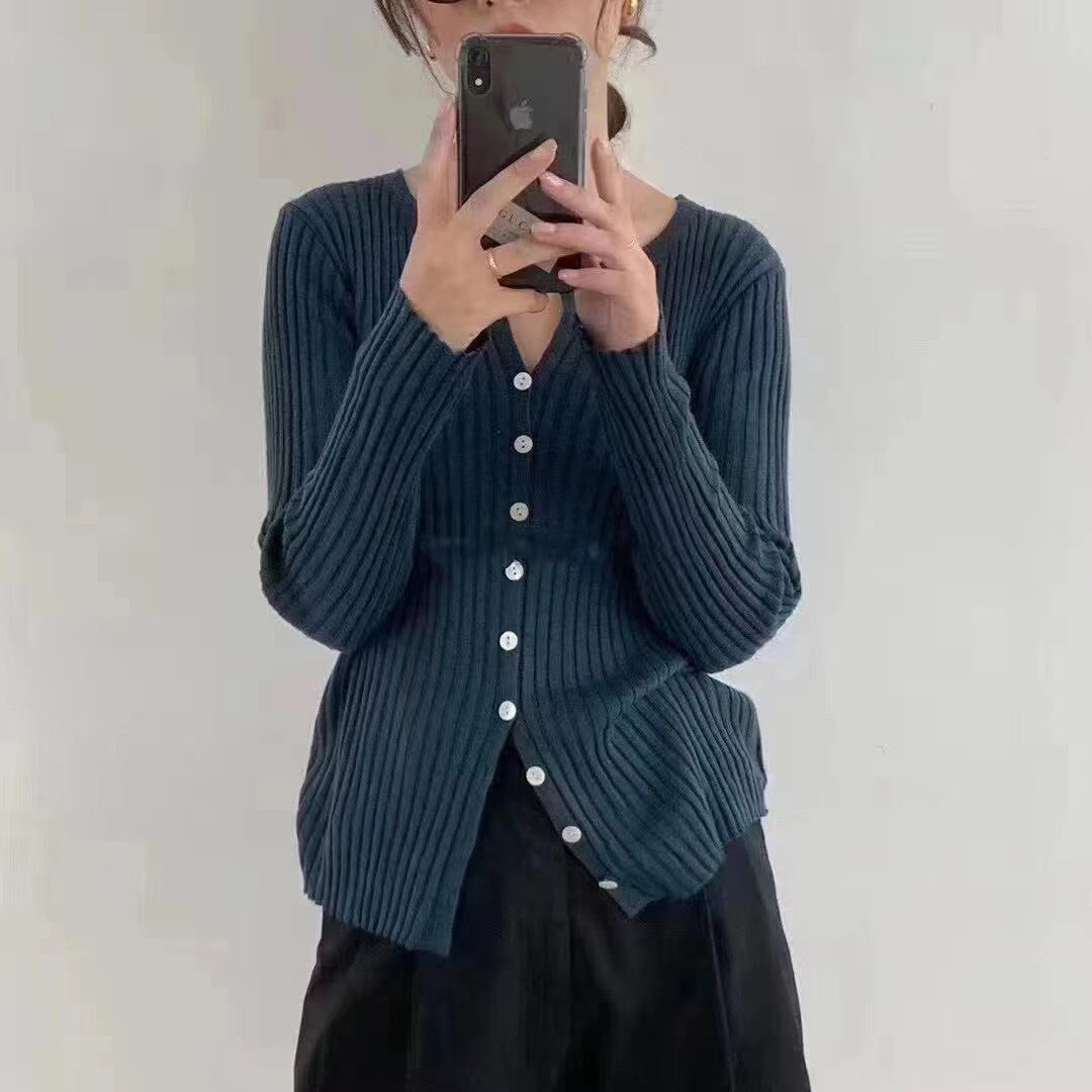 キーネックリブニットカーディガン