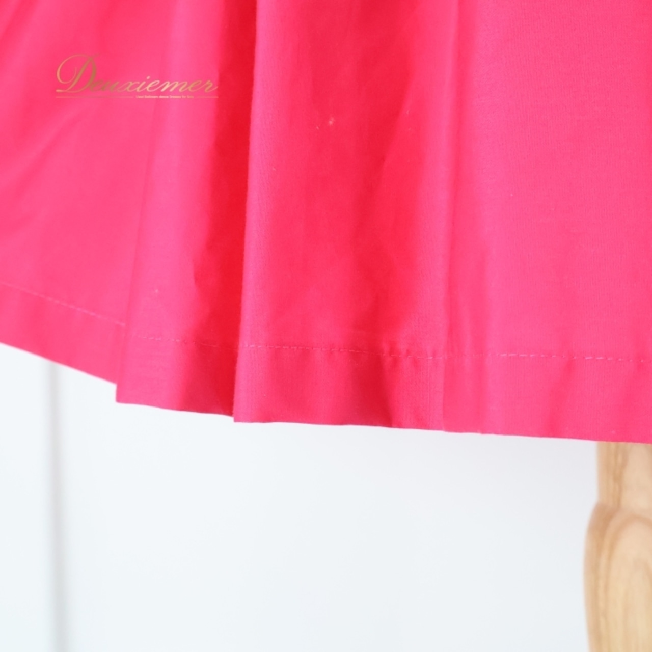 フラダンス 衣装 パウスカート ピンク系 無地 シンプル 濃いピンク ハワイアン アロハ フラ ダンス レッスン 練習 シングル スカート フレア 華やか 鮮やか かわいい おしゃれ 上品 明るい 練習着 レッスン着 フラダンス衣装 衣装 エスニック ダンス 女性 カジュアル パーティー