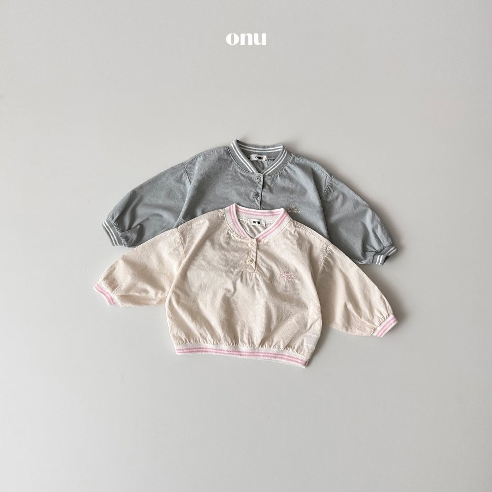 【即納】onu/Windbreaker sweatshirt