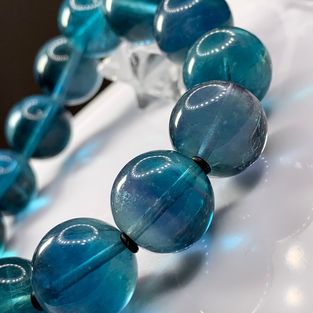 f99透明度有✩ブルーフローライトブレスレット