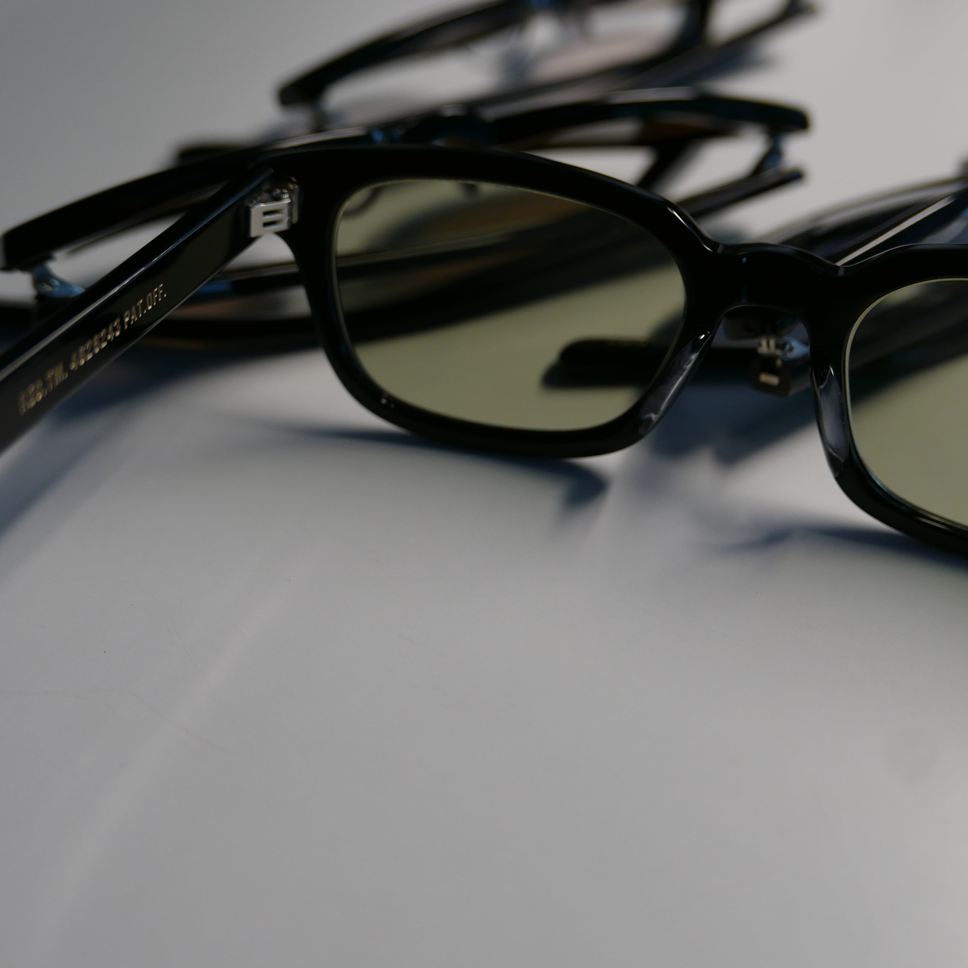 COOTIE Raza Shades | integral